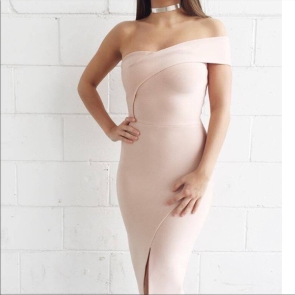 NEW‎ Few Moda London Bandage Dress Pale Pink Medium - Picture 3 of 12
